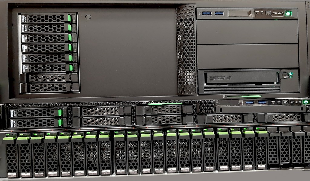 server-backupserver-hyperv-host-eternus-storage