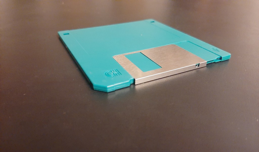 diskette3-5-tuerkis